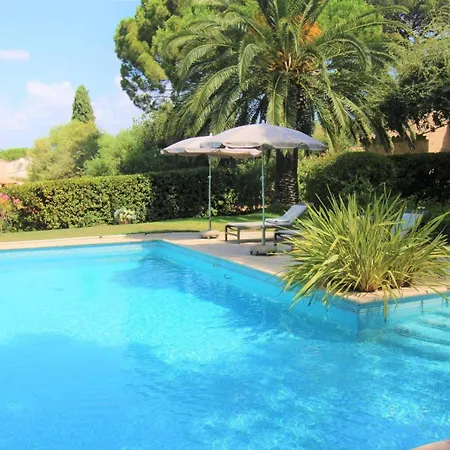 Sanderling - A 3 Km De St-tropez - Climatisee Avec Piscine Privee Villa
