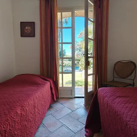 Villa Sanderling - A 3 Km De St-tropez - Climatisee Avec Piscine Privee