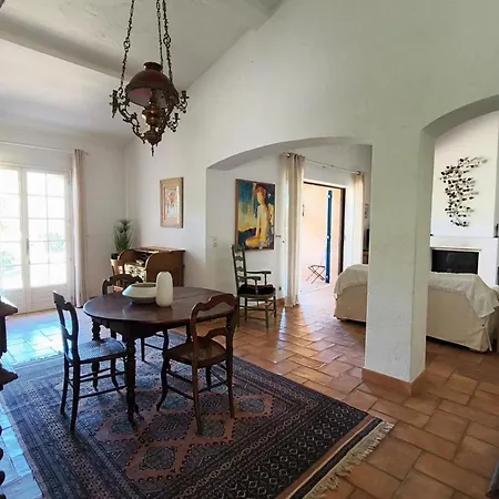 Villa Sanderling - A 3 Km De St-tropez - Climatisee Avec Piscine Privee *